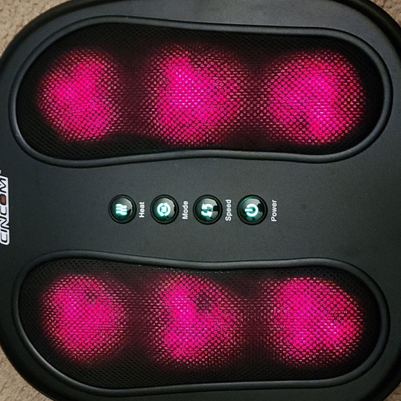 Cincom Foot Massager with Heat - Picture 6 of 8